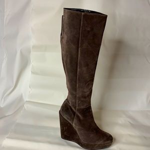 Stuart Weitzman tall brown suede boots. Platform wedge